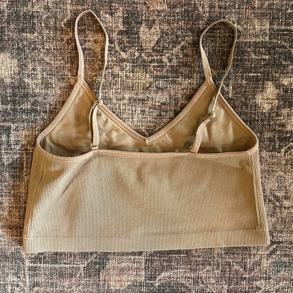 Abercrombie & Fitch Ribbed Tan Crop Top | Women’s S - Picture 4 of 5